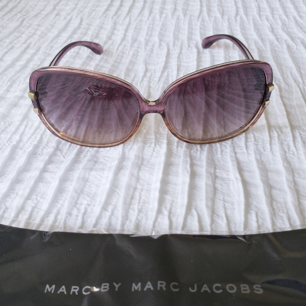 Marc Jacobs purple sunglasses